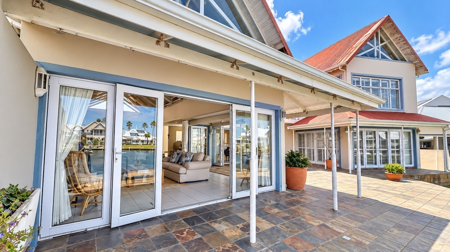 4 Bedroom Property for Sale in Marina Martinique Eastern Cape